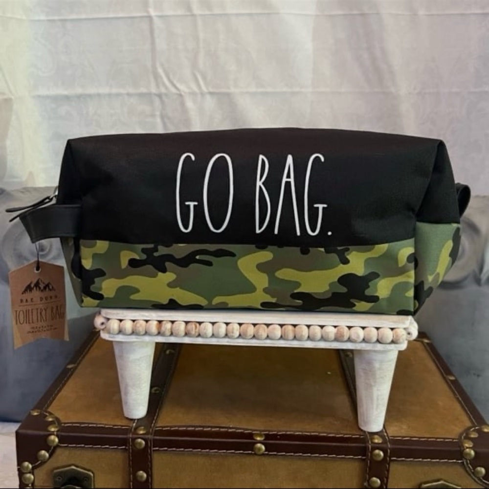 ⚡️Rae Dunn "GO BAG" Toiletry Bag